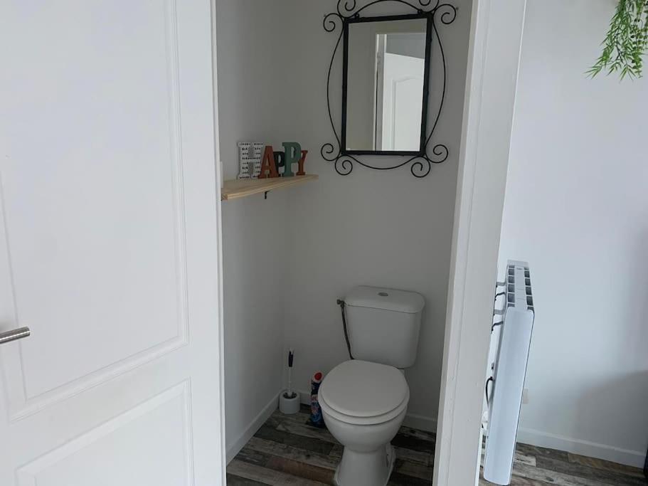 Appartement Avec Cours Gien ภายนอก รูปภาพ