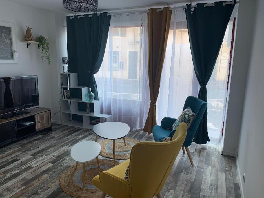 Appartement Avec Cours Gien ภายนอก รูปภาพ